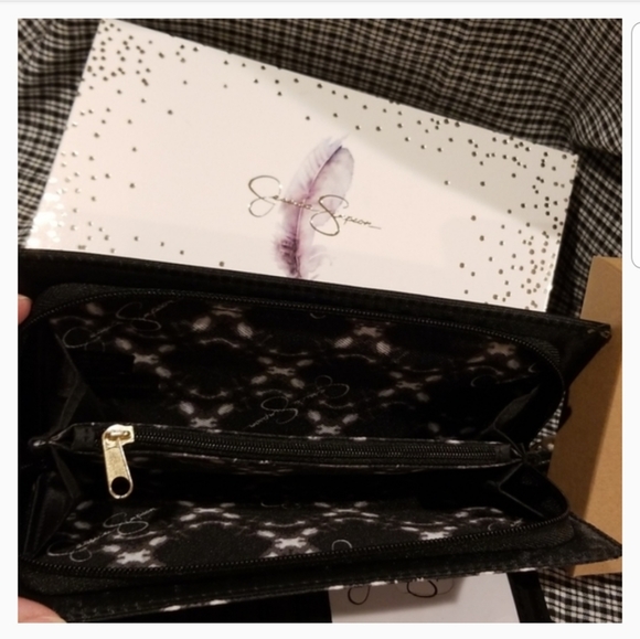 Jessica Simpson Wallet - Black - Picture 4 of 8
